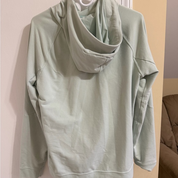 Lululemon Athletica Light Green Hoodie and Sweatpants Set - Picture 5 of 6